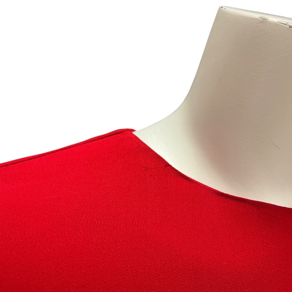 VALENTINO RED 2022 SILK CREPE CAPE DRESS - Picture 7 of 7